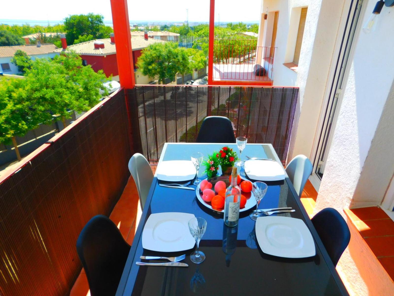 Gmid Immo Apartamento Mas Oliva Roses Bagian luar foto